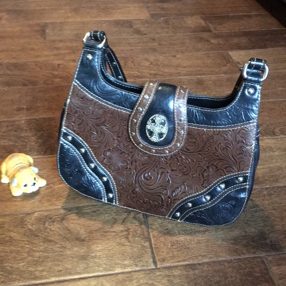 EUC Marc Chantal Handbag